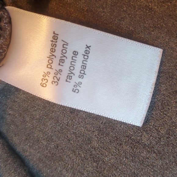 Maurices size 2 charcoal gray top with rouged sides and big flower on front left - Picture 10 of 10